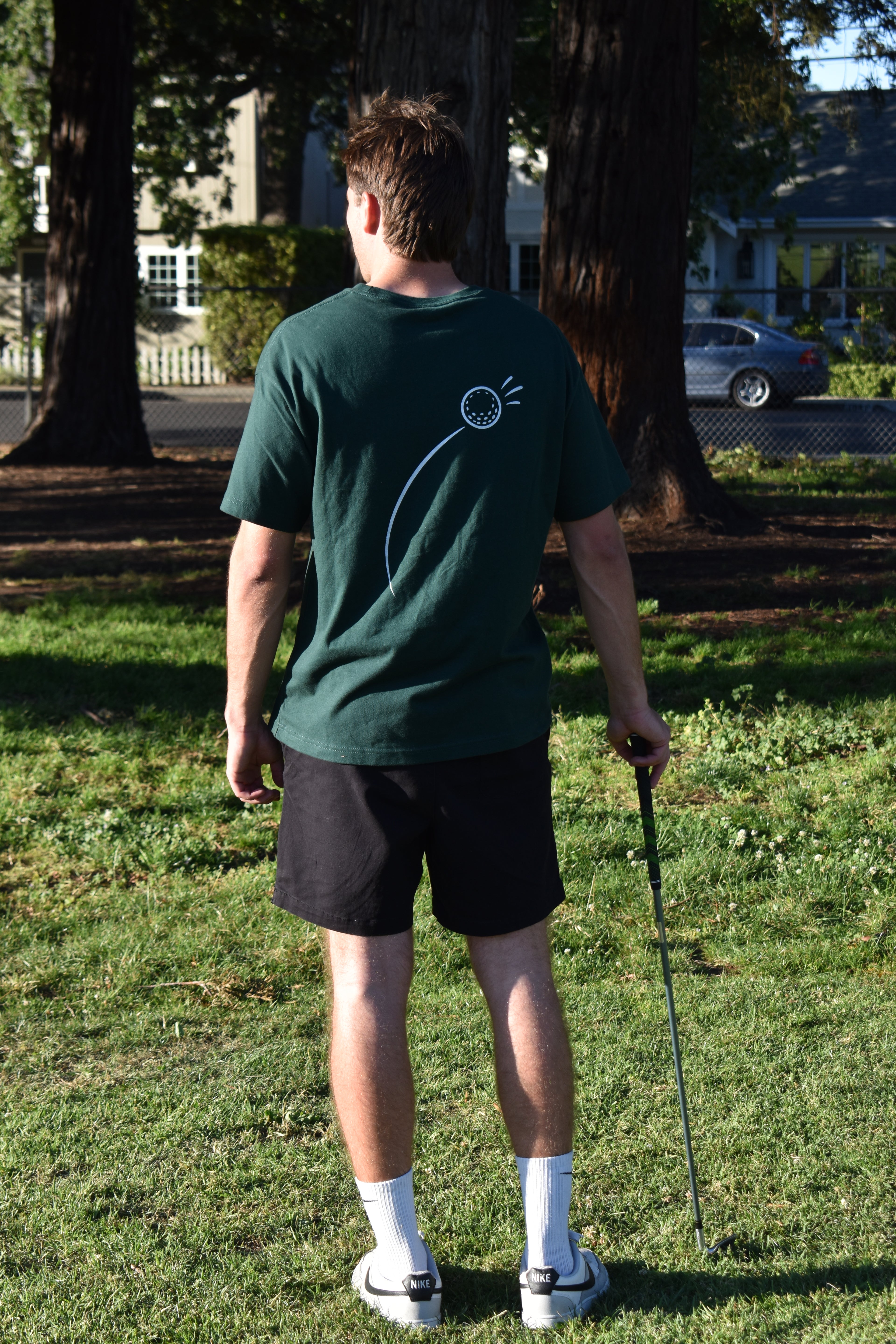 ‘Fore right!’ Tee